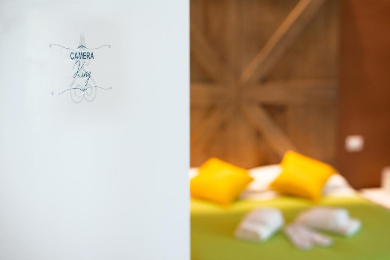 Ihh Suites Rzym Zewnętrze zdjęcie