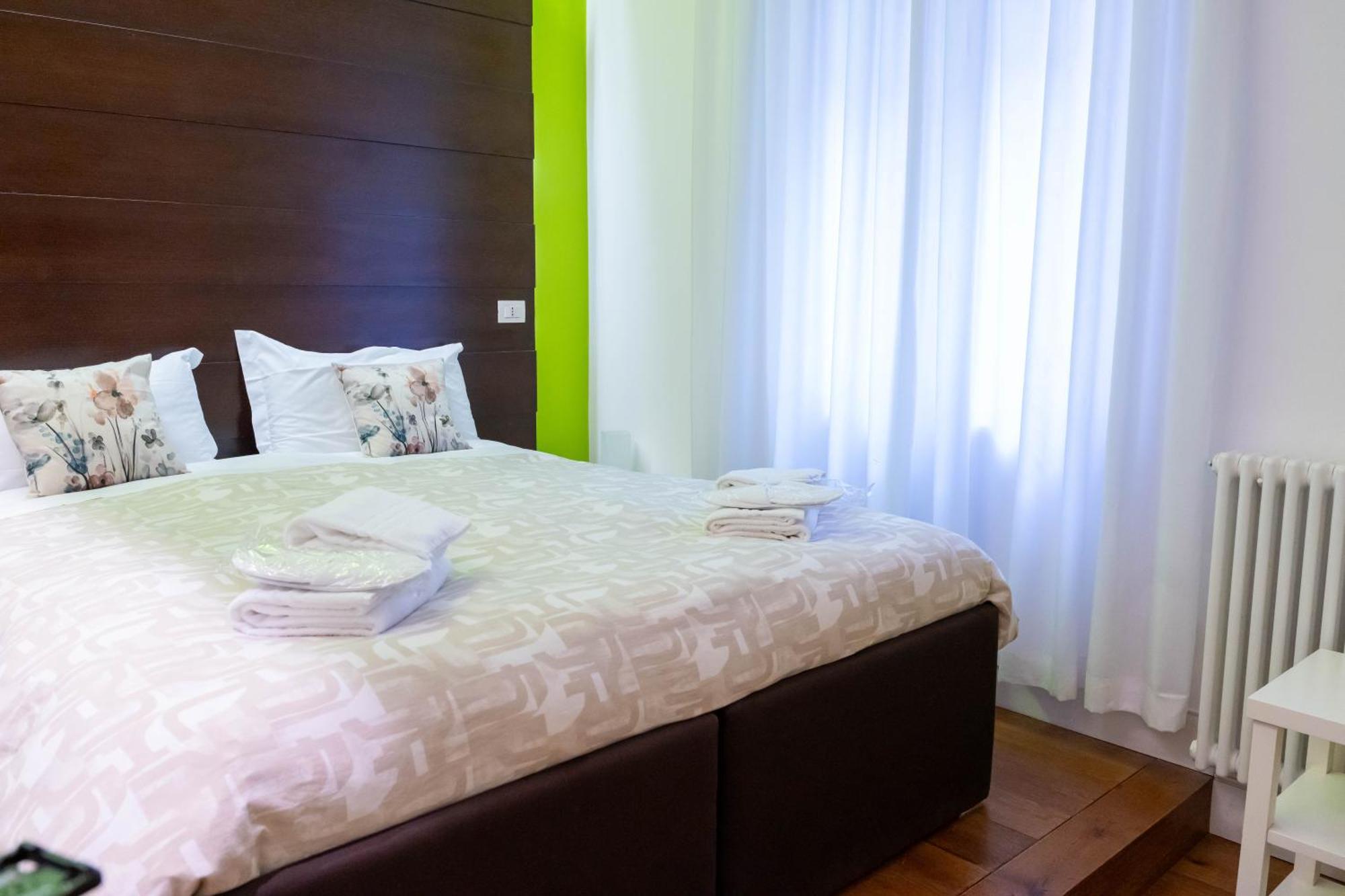 Ihh Suites Rzym Zewnętrze zdjęcie